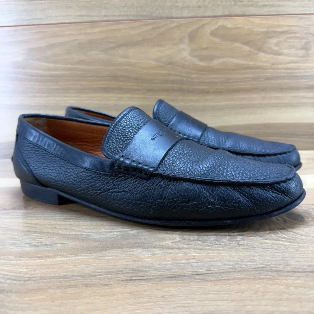GIVENCHY Moc‎ Toe Loafers Mens EU 43.5 US 10.5 Black Pebble Leather Dress Shoes
